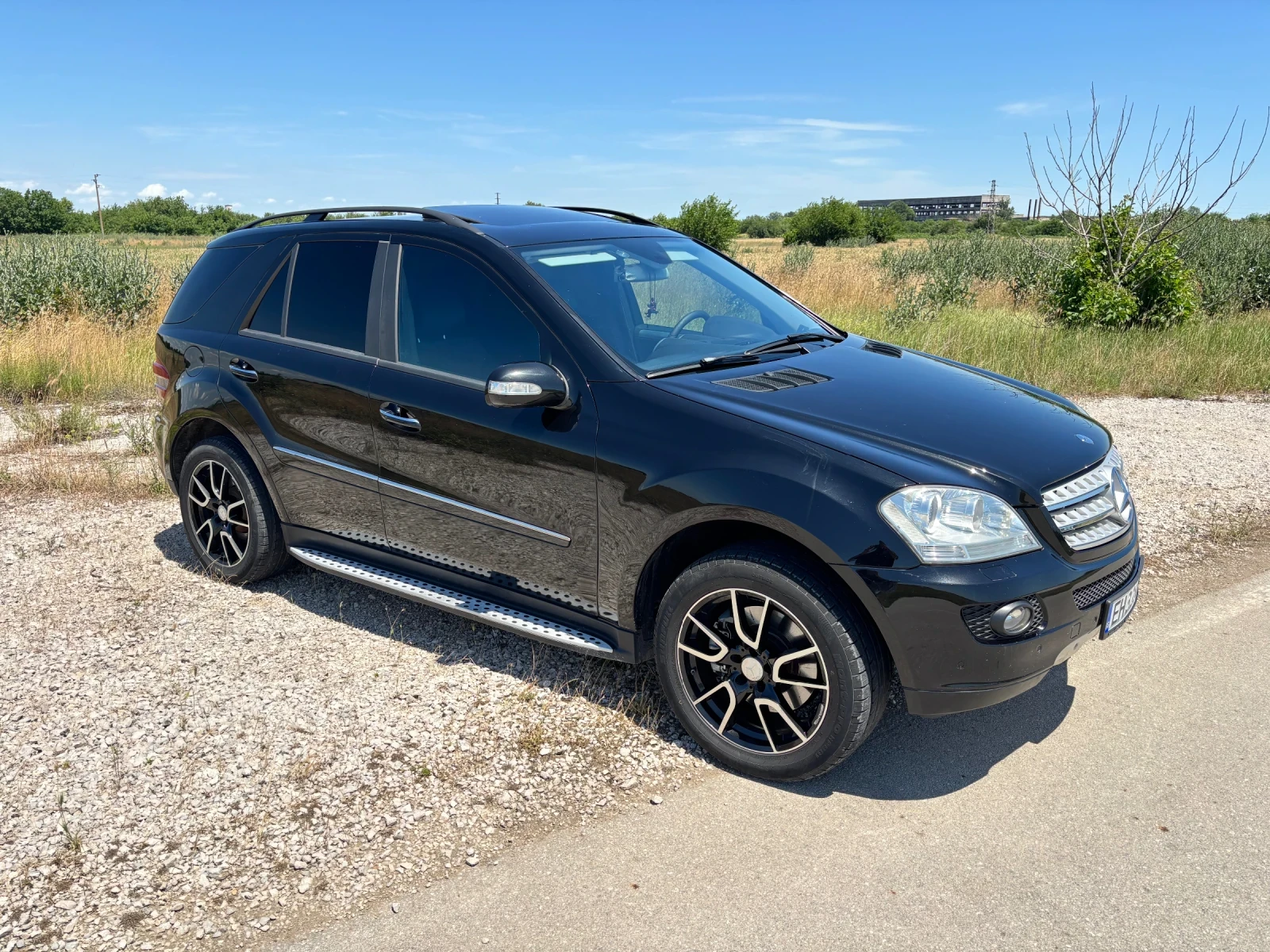 Mercedes-Benz ML 500 W164 /ГАЗ/306к.с./Въздух/Off-Road Pack, снимка 3 - Автомобили и джипове - 54913423
