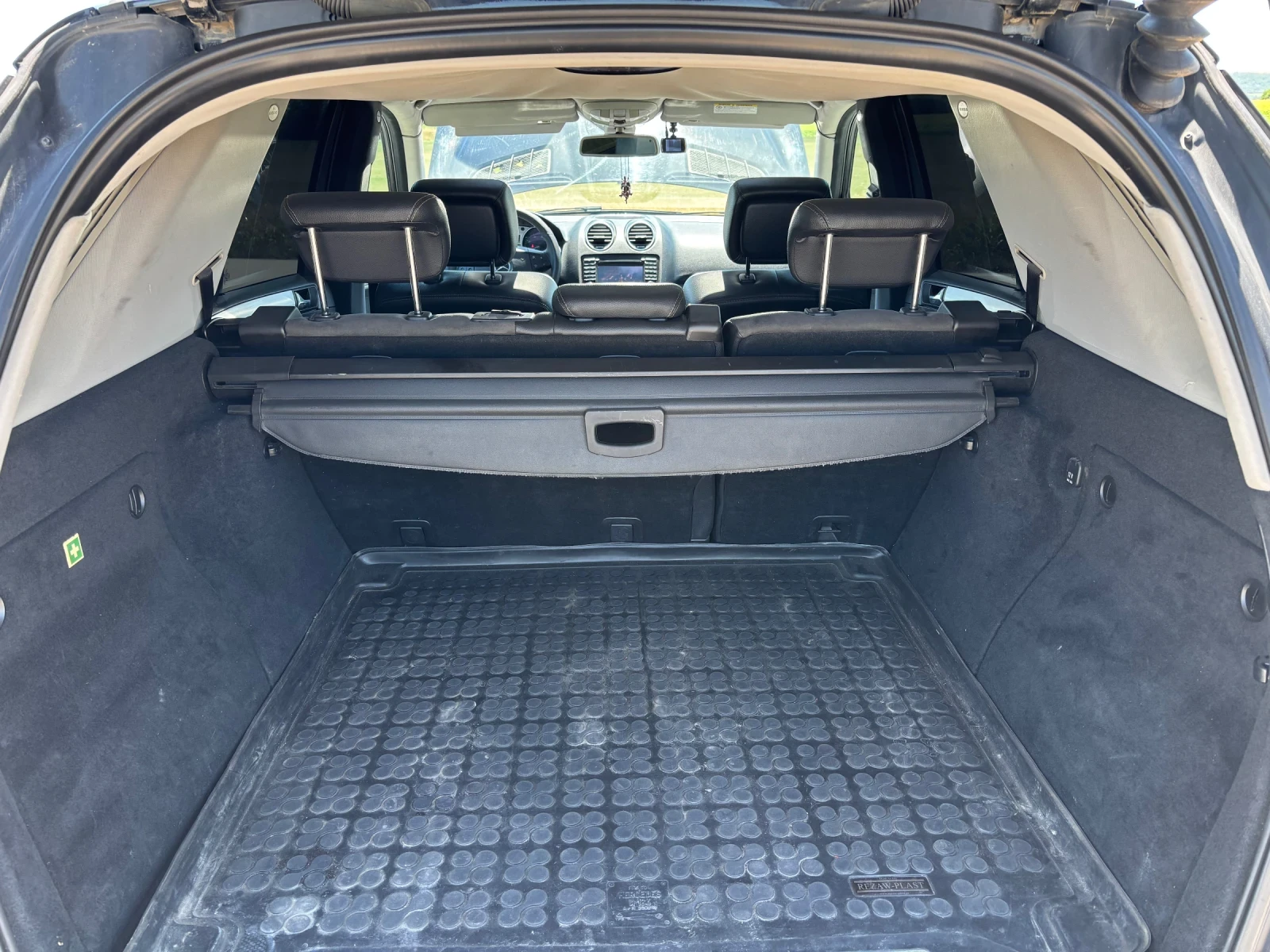 Mercedes-Benz ML 500 W164 /ГАЗ/306к.с./Въздух/Off-Road Pack, снимка 13 - Автомобили и джипове - 54913423