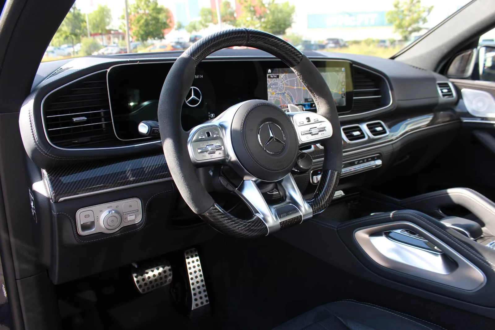 Mercedes-Benz GLE 63 S AMG COUPE/612HP/HIGHT END/PANO/360/KERAMIK/CARBON/509z, снимка 5 - Автомобили и джипове - 55119052