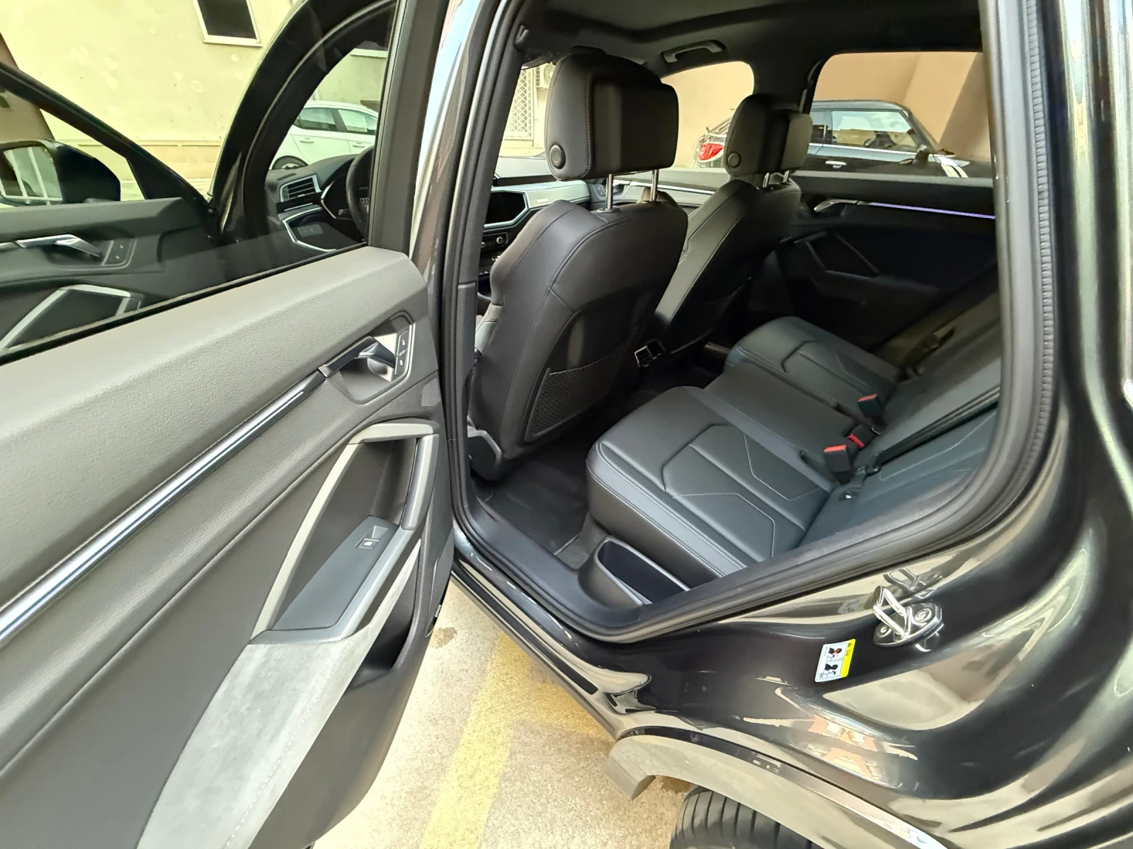 Audi Q3 45 TFSI 3xS Line, снимка 15 - Автомобили и джипове - 55878587
