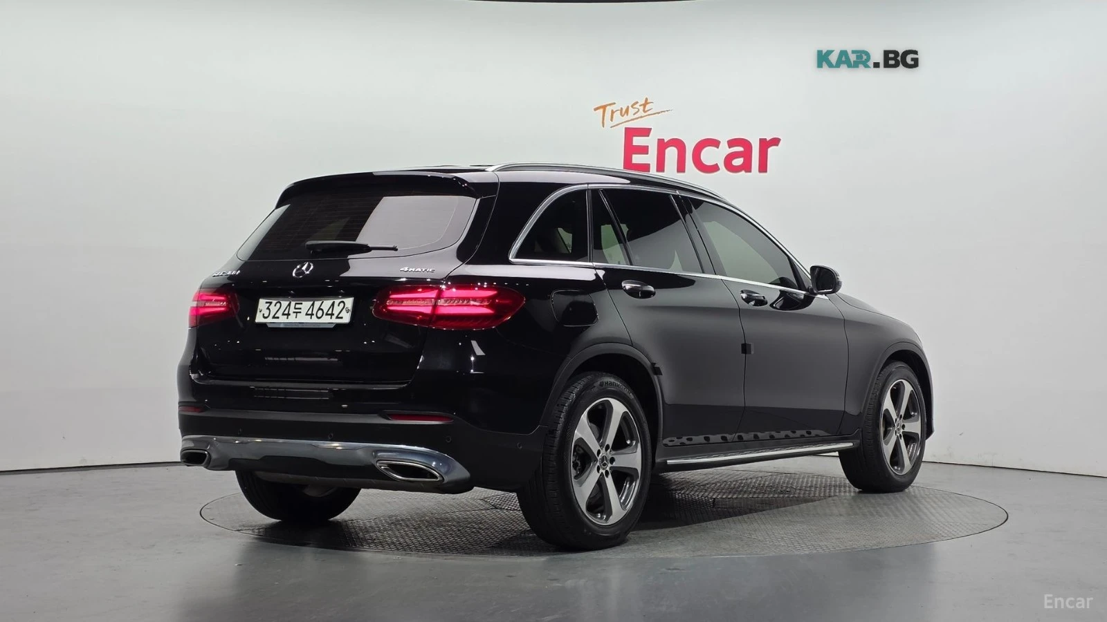 Mercedes-Benz GLC 300 4MATIC* КОЖА* ПОДГРЕВ* НАВИ* КАМЕРА, снимка 2 - Автомобили и джипове - 56009607