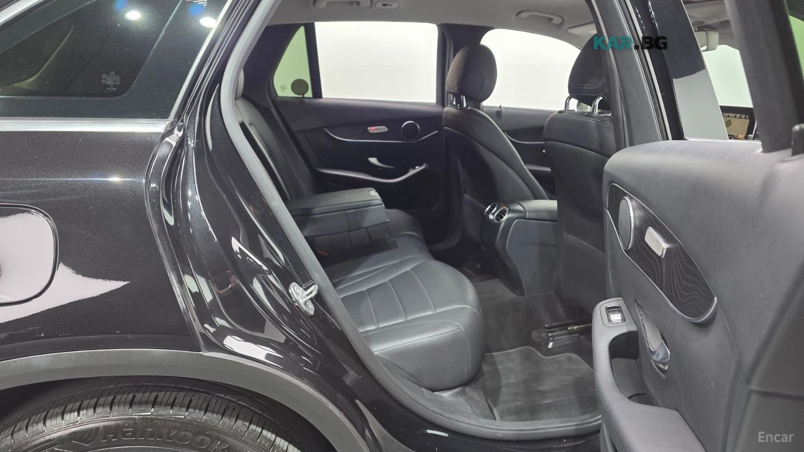Mercedes-Benz GLC 300 4MATIC* КОЖА* ПОДГРЕВ* НАВИ* КАМЕРА, снимка 9 - Автомобили и джипове - 56009607