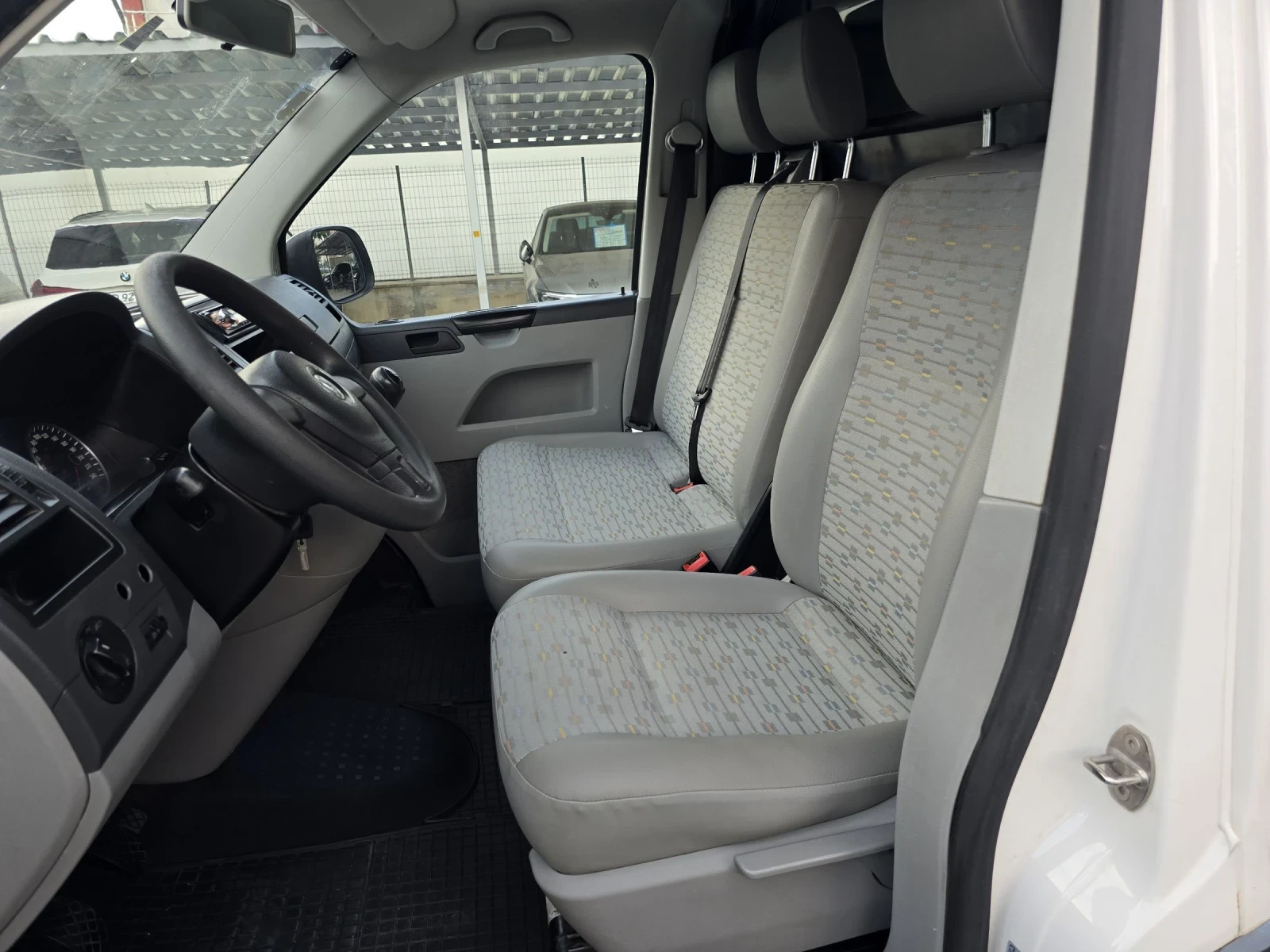 VW Transporter 2.0TDI KLIMA  - изображение 7