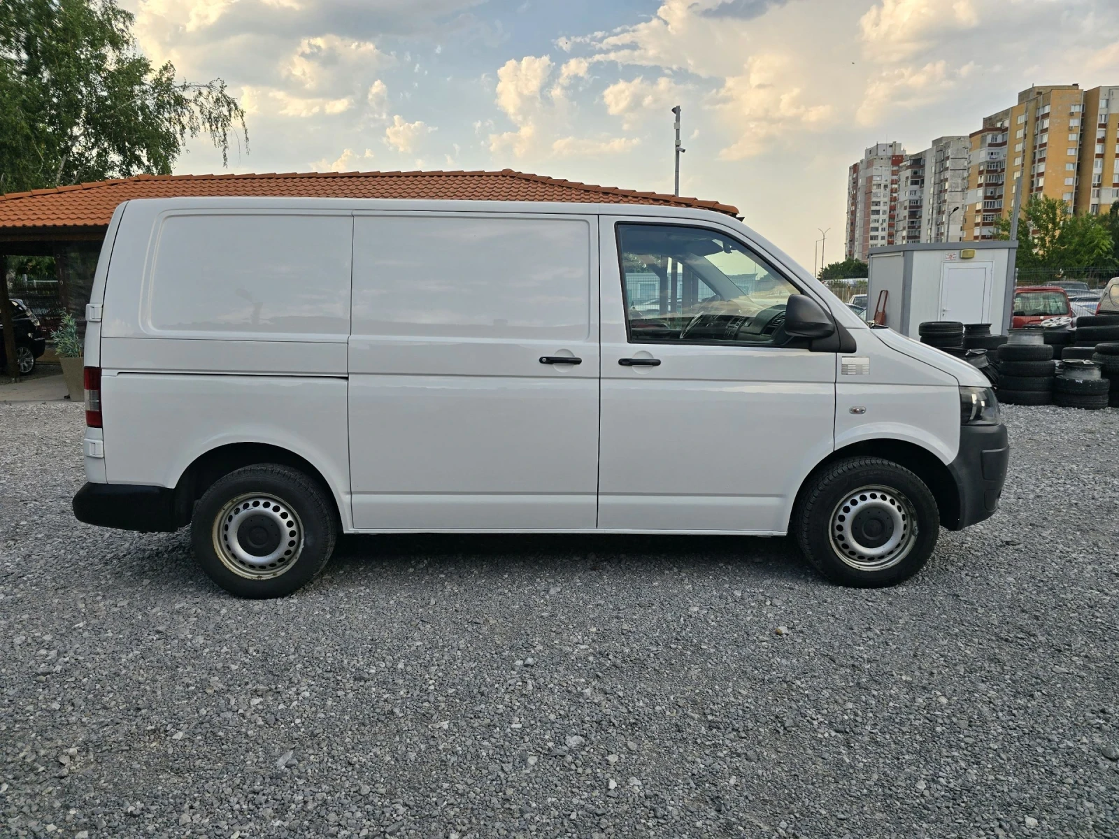 VW Transporter 2.0TDI KLIMA  - изображение 6