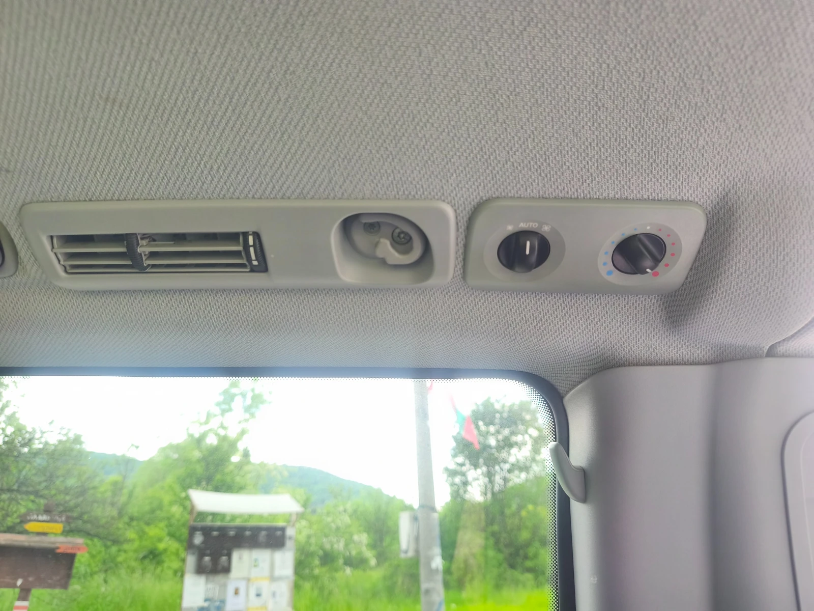 Mercedes-Benz Vito 115 CDI 4x4 MAXI, снимка 13 - Бусове и автобуси - 54651918