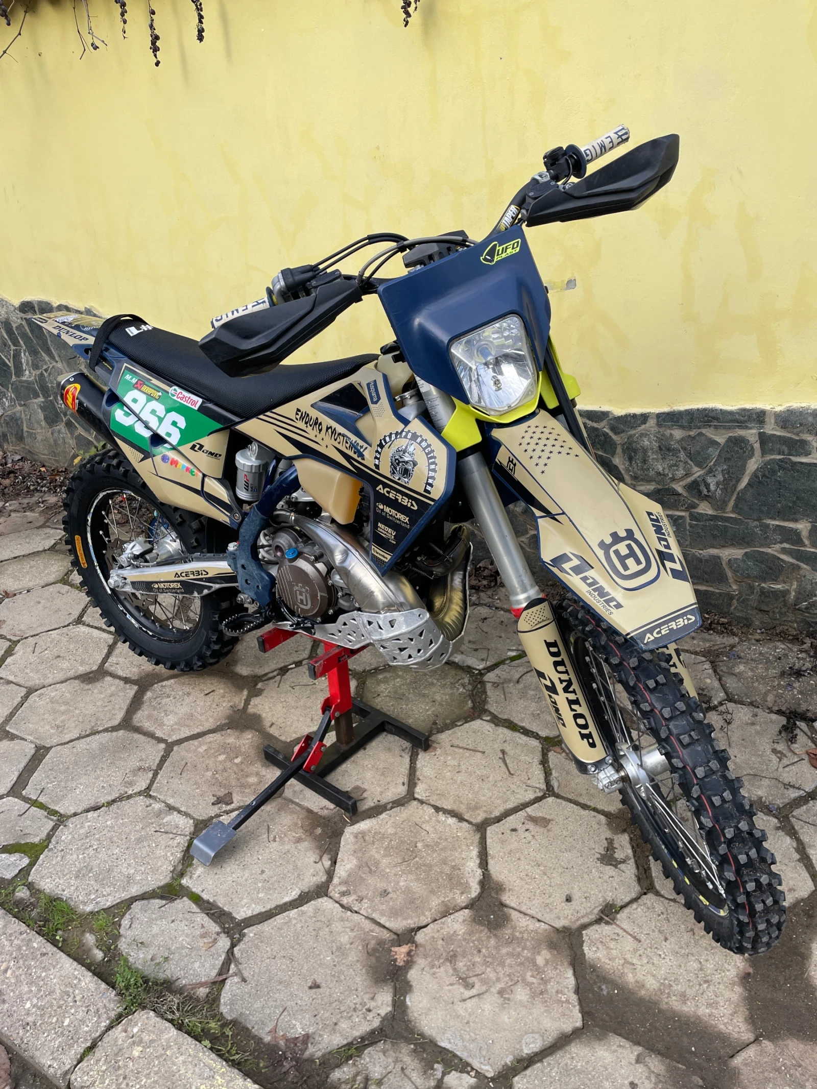 Husqvarna TE 300 - изображение 7