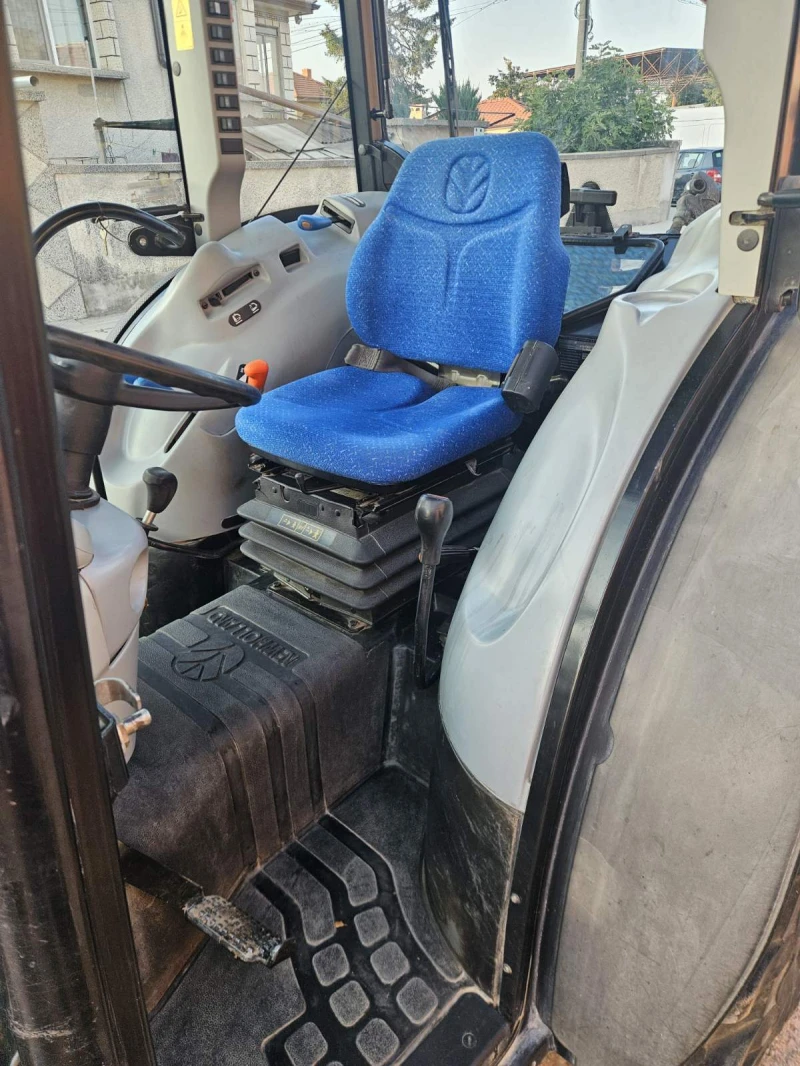 Трактор New Holland T4040F65, снимка 6 - Селскостопанска техника - 52394721