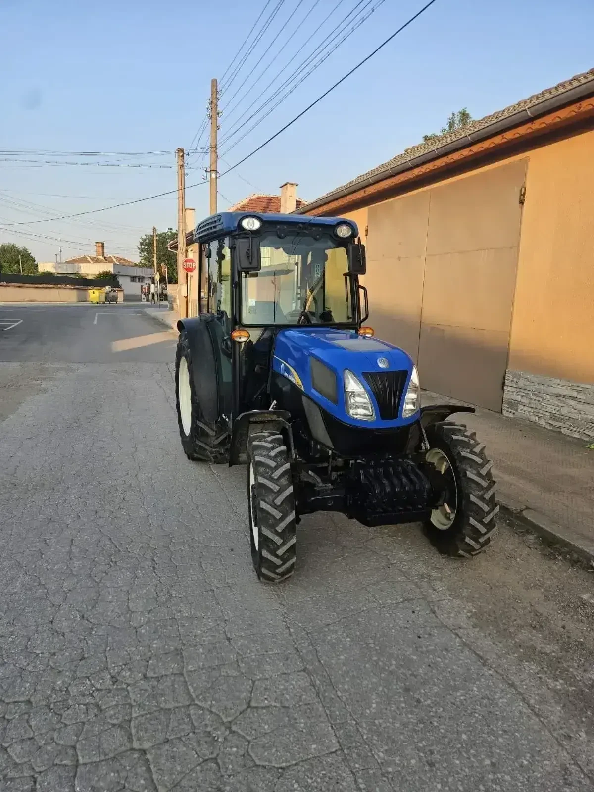  New Holland T4040F65 | Mobile.bg   1