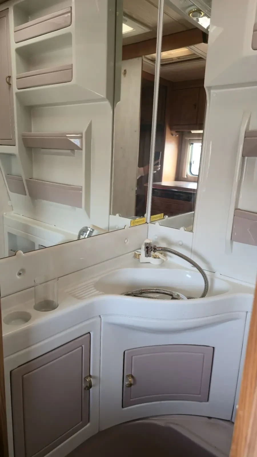 Каравана Tabbert COMTESSE 450, снимка 13 - Каравани и кемпери - 53982583