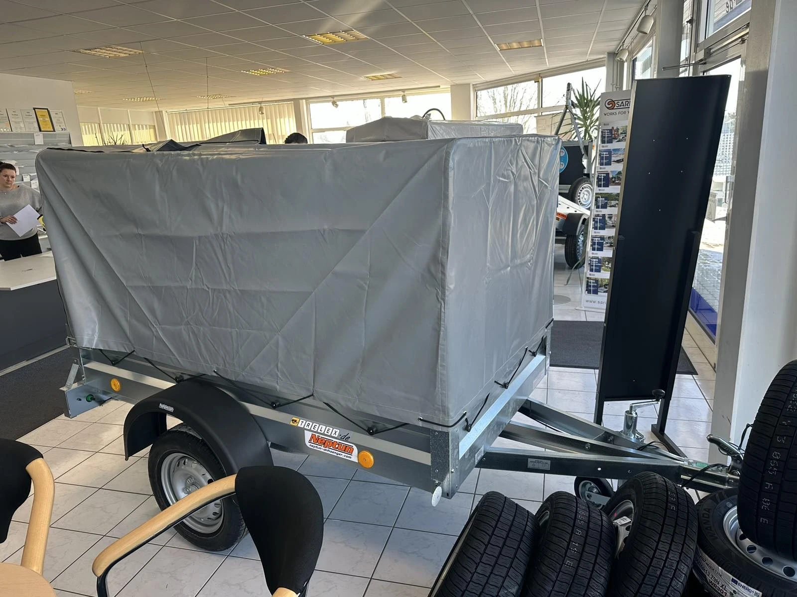   Neptun       750 | Mobile.bg   1