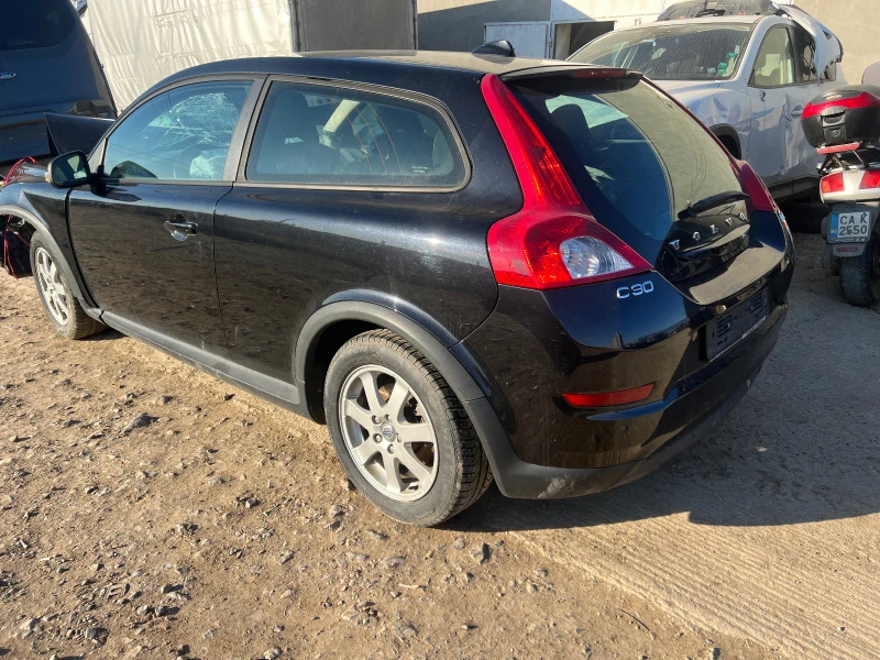 Volvo C30 1.6HDI, снимка 2 - Автомобили и джипове - 39711262