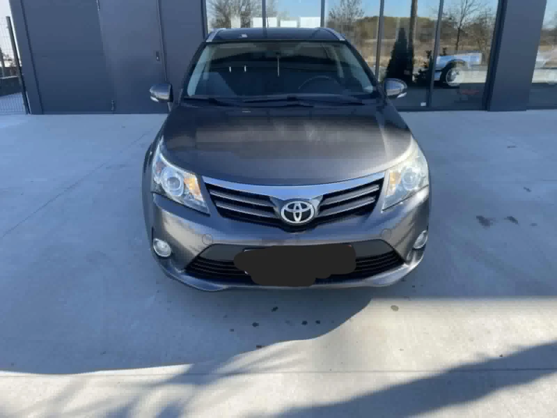 Toyota Avensis 2.2 D4D 150, снимка 3 - Автомобили и джипове - 47931844