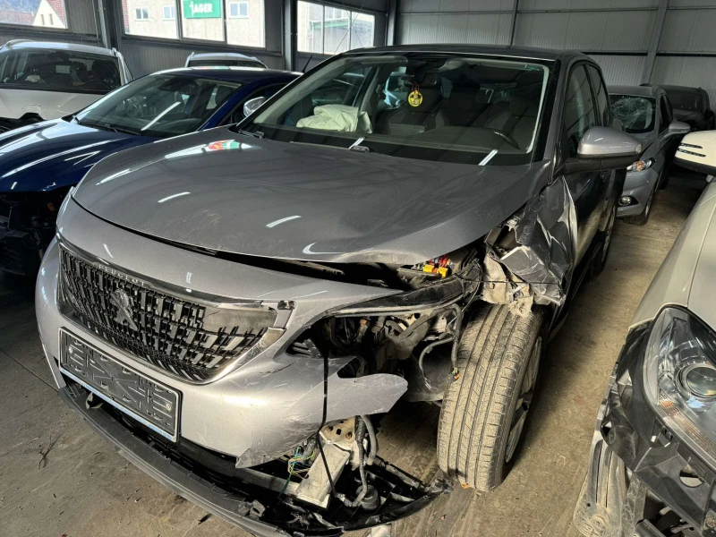 Peugeot 3008 1.6D, снимка 1 - Автомобили и джипове - 48368617