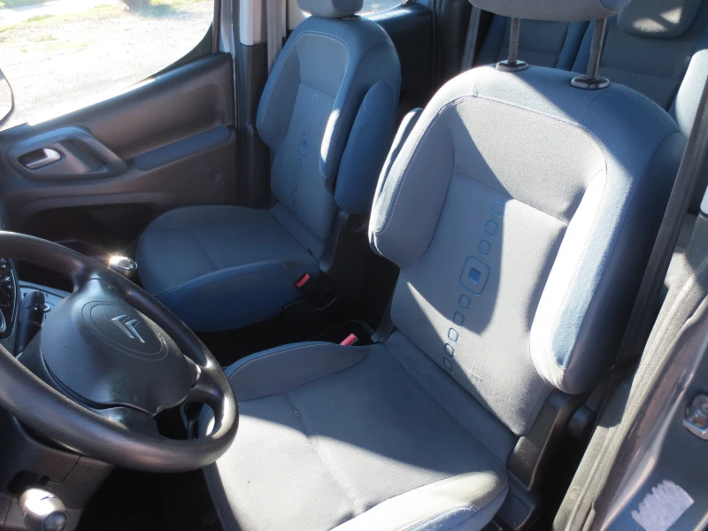 Citroen Berlingo 1.6 HDI , снимка 10 - Автомобили и джипове - 48375703