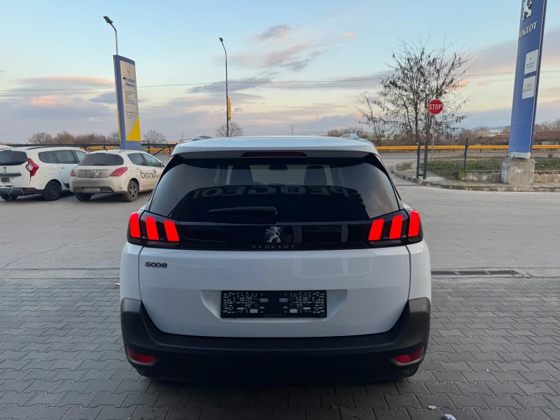 Peugeot 5008 1.5HDI 131 7МЕСТЕН, снимка 4 - Автомобили и джипове - 48982221