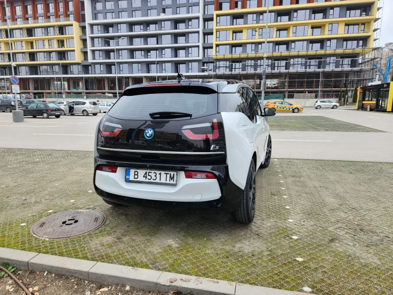 BMW i3, снимка 5 - Автомобили и джипове - 49413740