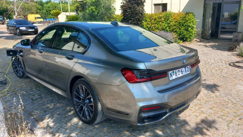 BMW 745, снимка 5 - Автомобили и джипове - 51928817