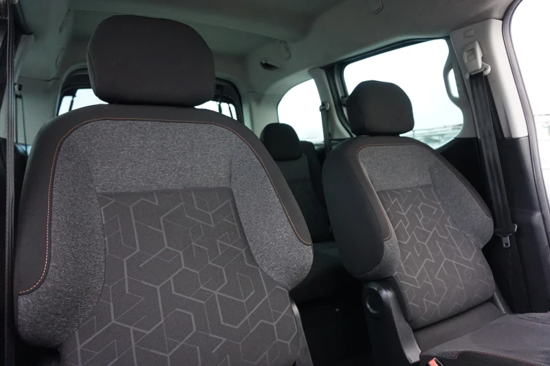 Peugeot Partner 1.6/Навигация/Led/4+ 1места/N1/EURO 6, снимка 13 - Автомобили и джипове - 52504263