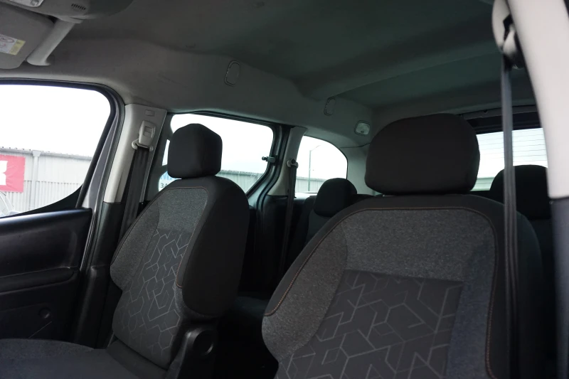 Peugeot Partner 1.6/Навигация/Led/4+ 1места/N1/EURO 6, снимка 11 - Автомобили и джипове - 52504263