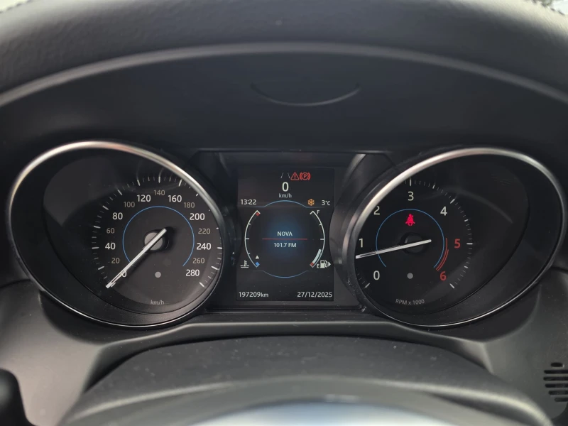 Jaguar Xf 20d Prestige, снимка 10 - Автомобили и джипове - 52914208