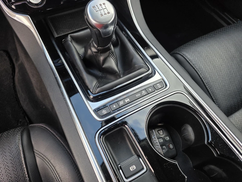 Jaguar Xf 20d Prestige, снимка 12 - Автомобили и джипове - 52914208