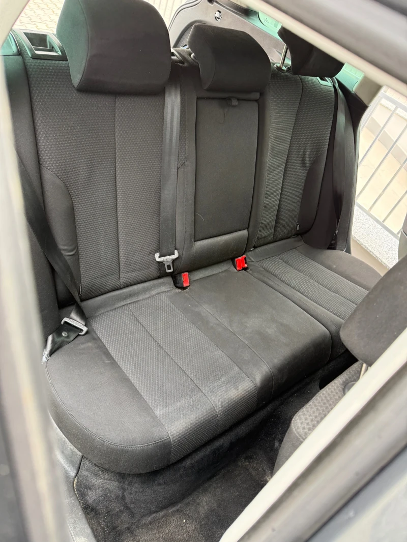 VW Passat, снимка 4 - Автомобили и джипове - 53122130