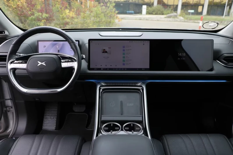 Xpeng G9 RWD Long Range, снимка 13 - Автомобили и джипове - 53218560