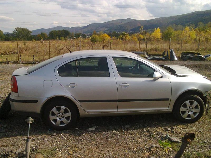 Skoda Octavia 2.0TDI на части | Mobile.bg — изображение 3