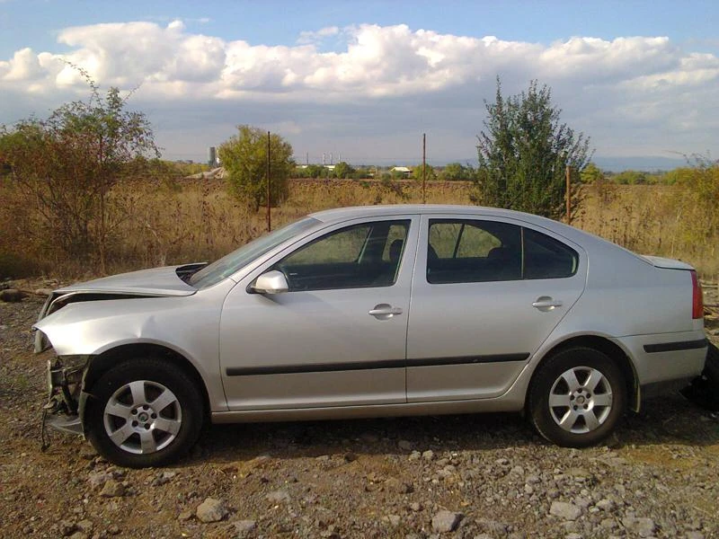 Skoda Octavia 2.0TDI на части | Mobile.bg — изображение 4