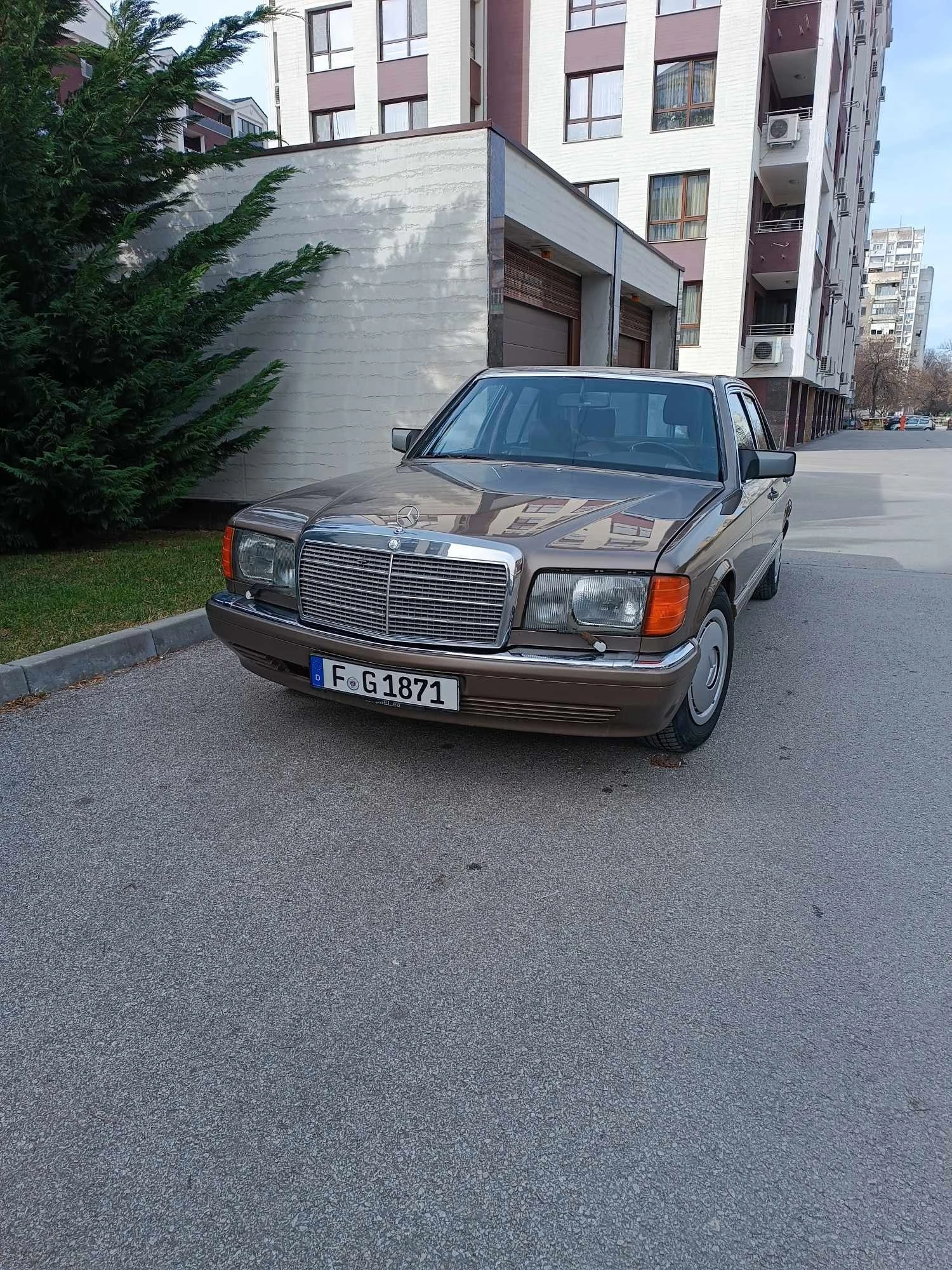 Mercedes-Benz 126 4.2 бензин - изображение 8