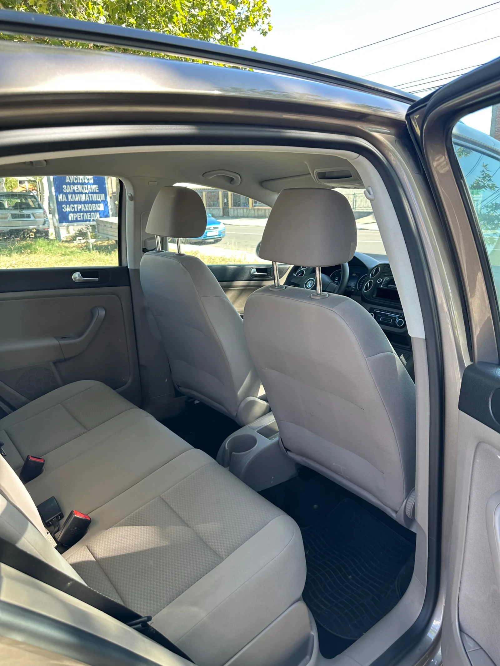 VW Golf Plus 1.6 DIESEL AUSTRIA - изображение 9