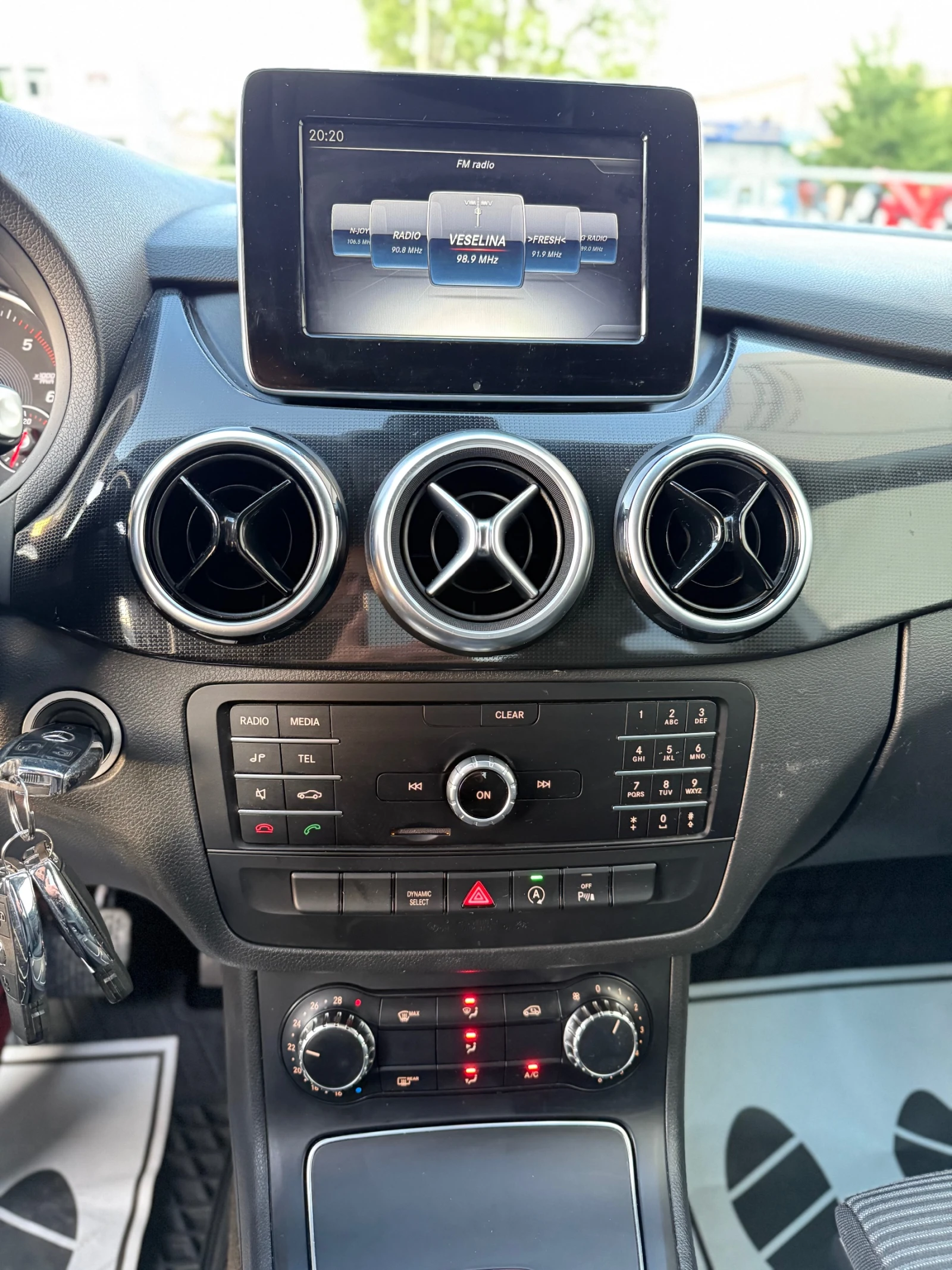 Mercedes-Benz B 220 CDI AUTOMATIC | Mobile.bg — изображение 13