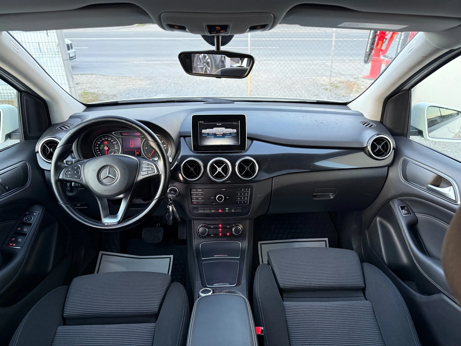 Mercedes-Benz B 220 CDI AUTOMATIC - изображение 8