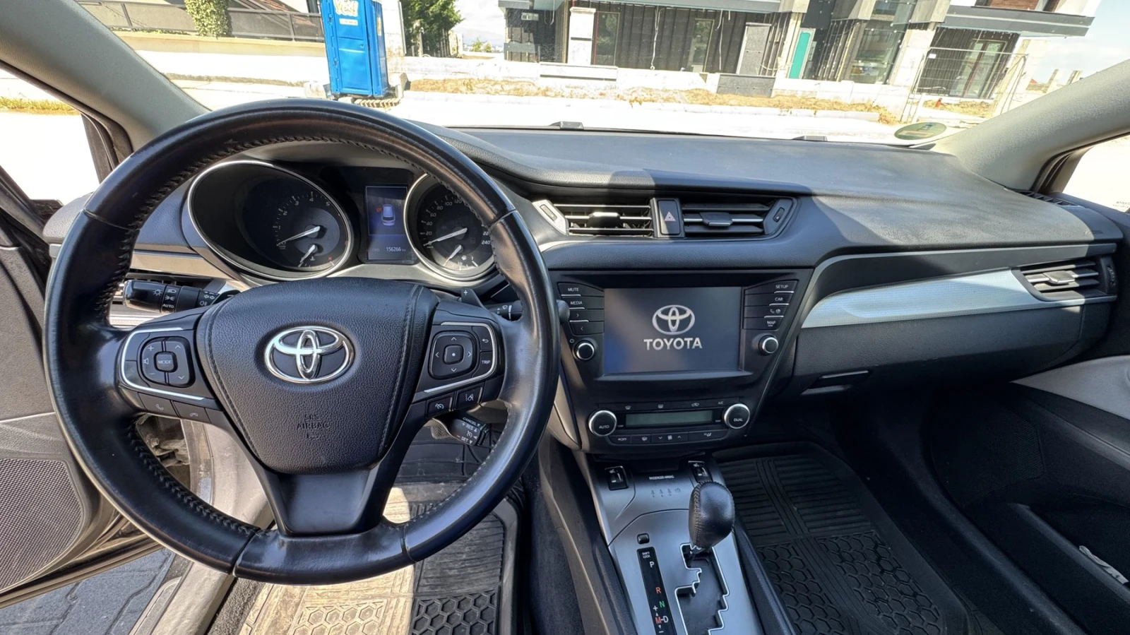 Toyota Avensis VVT-I - изображение 9