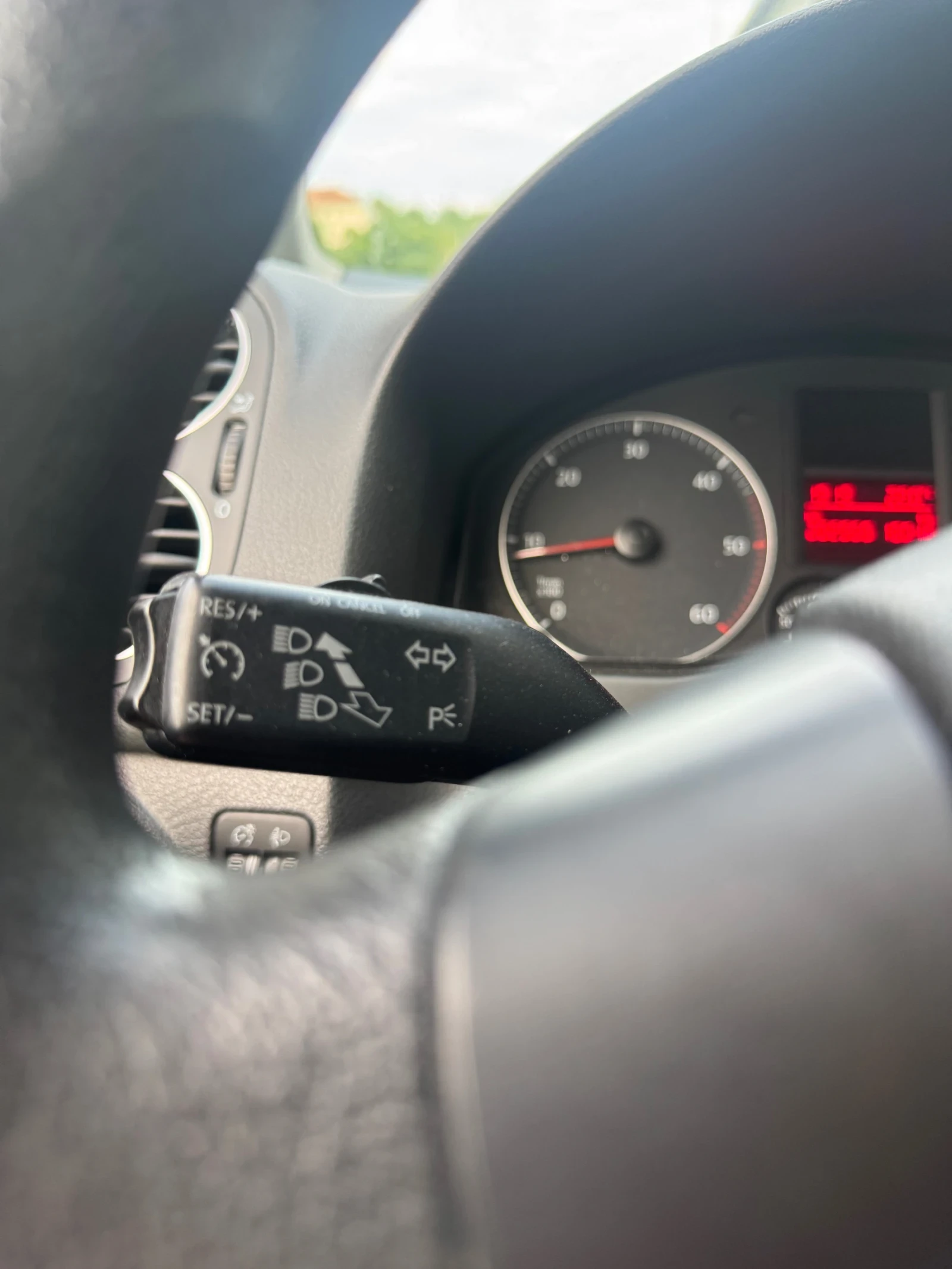 VW Golf Plus  - изображение 8