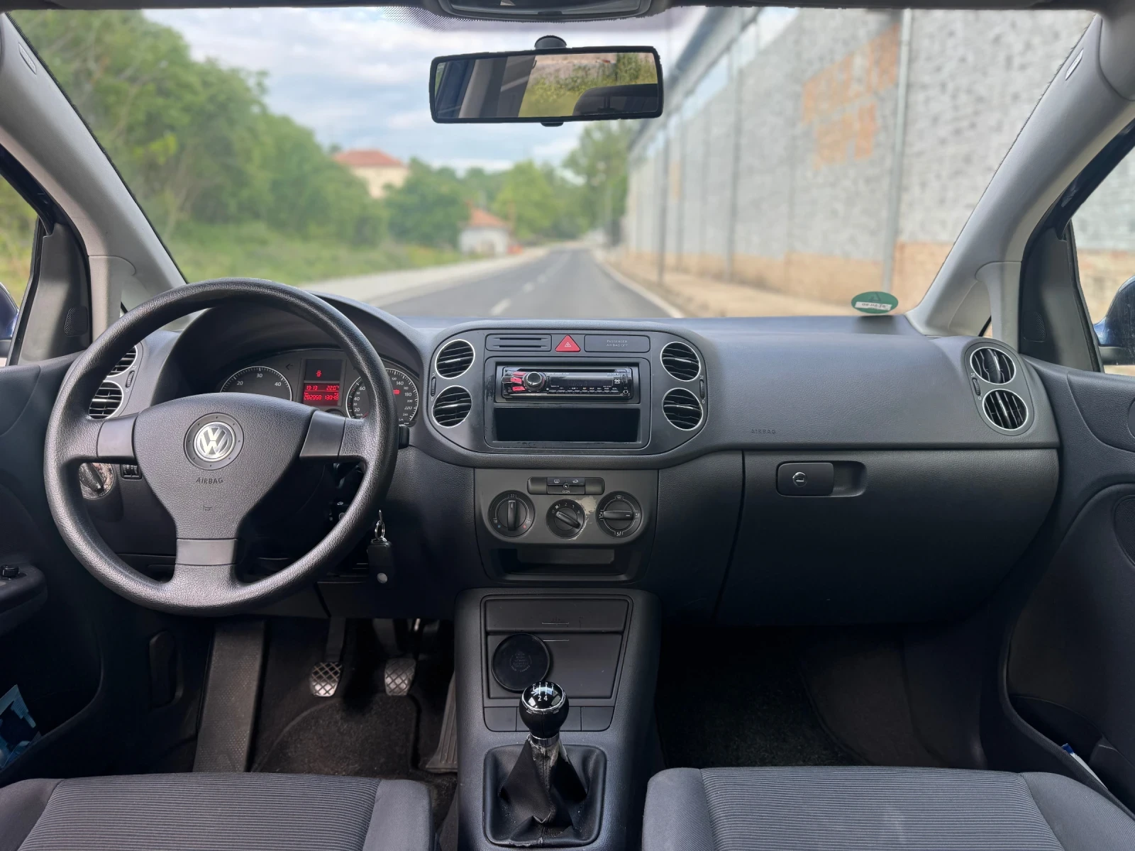VW Golf Plus  - изображение 7