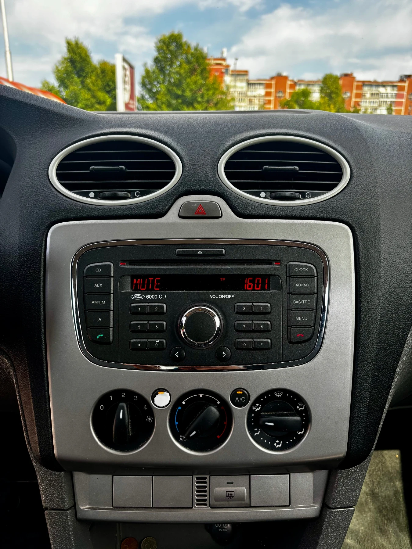Ford Focus  - изображение 8