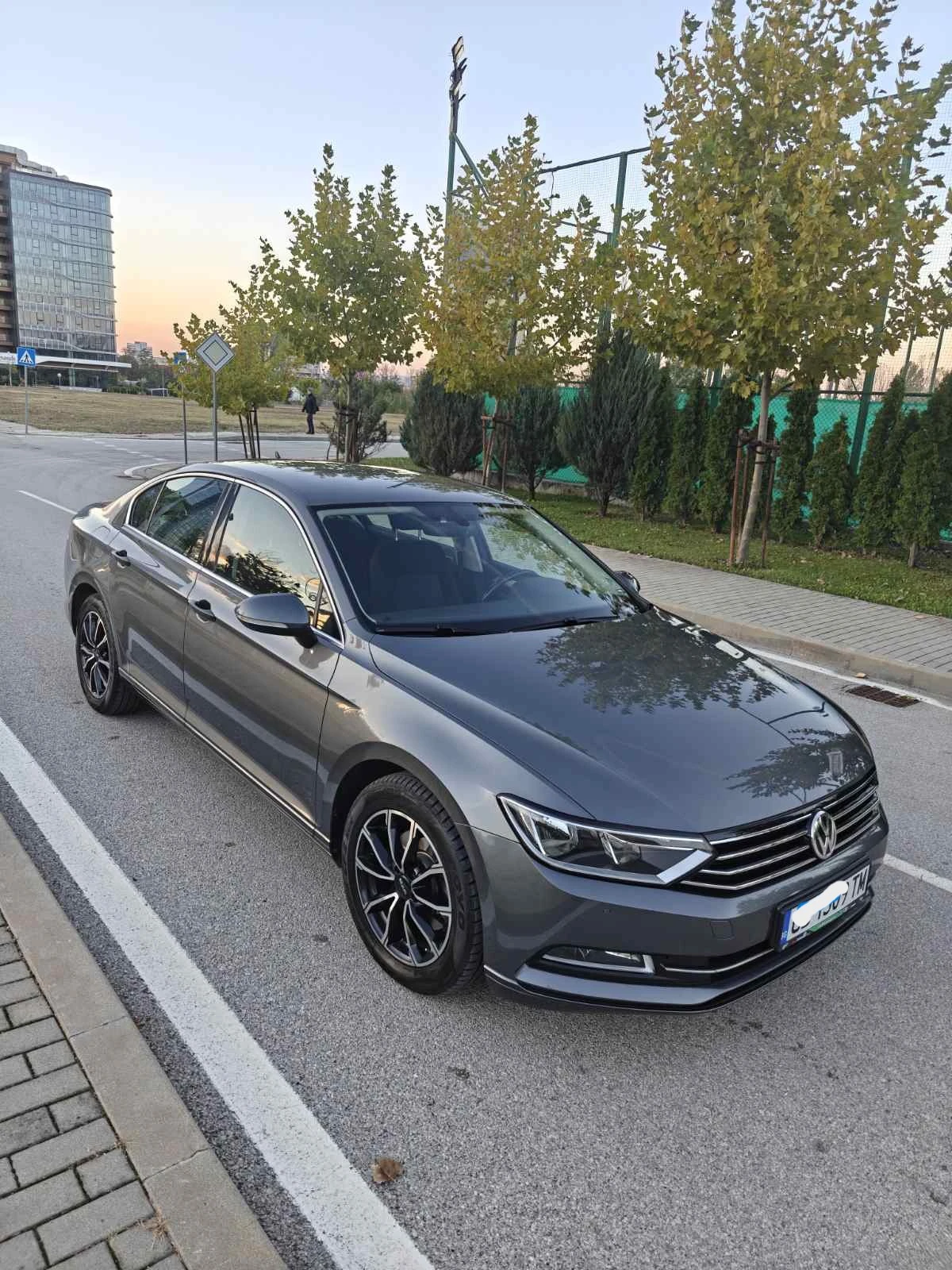 VW Passat 2.0 TDI 150 hp | Mobile.bg   1