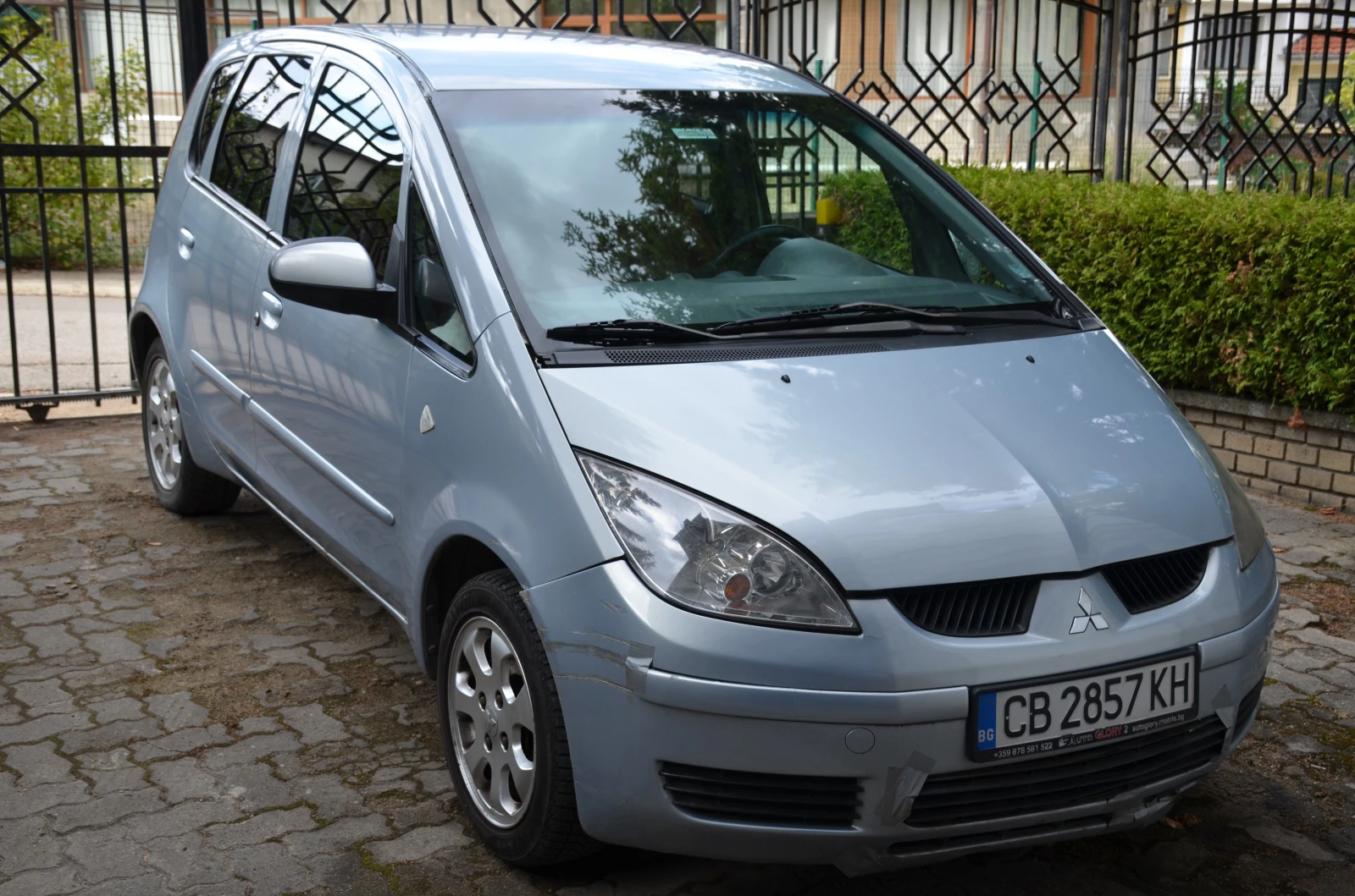 Mitsubishi Colt  - изображение 2