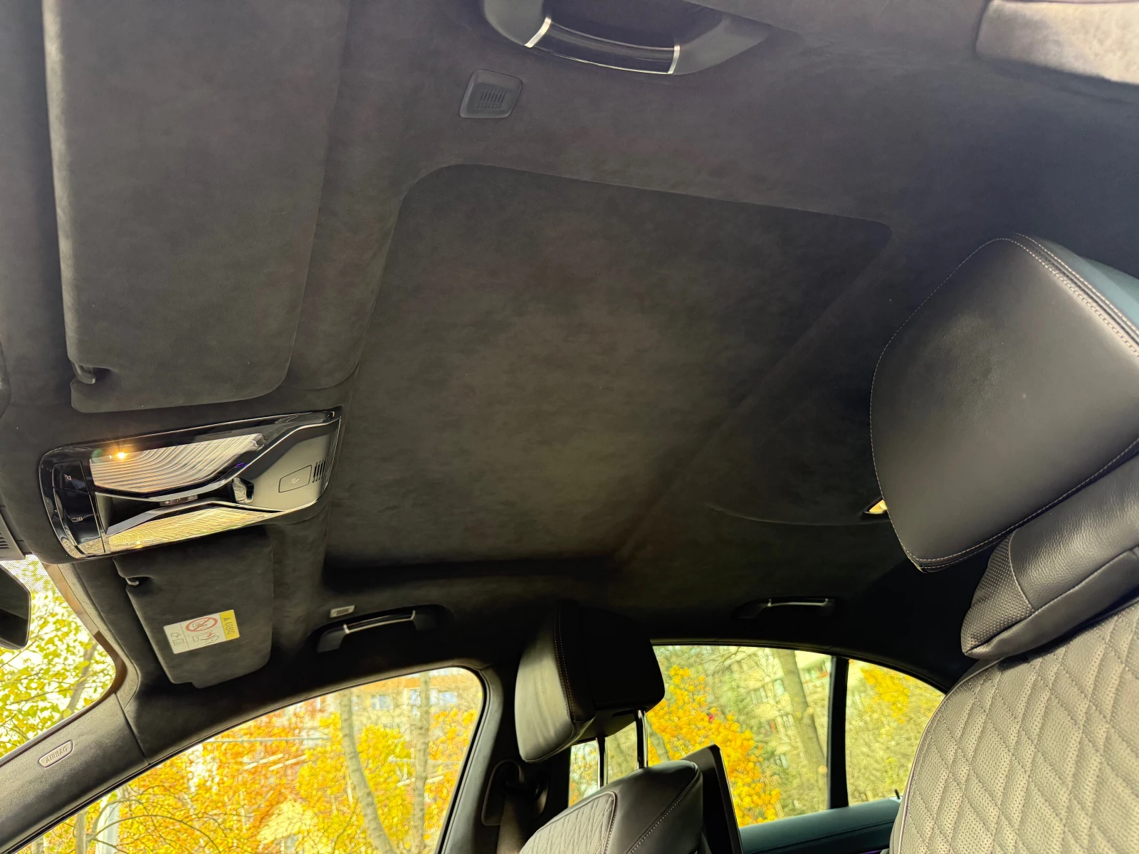 BMW 740 В гаранция, M-pack, x-drive - изображение 8