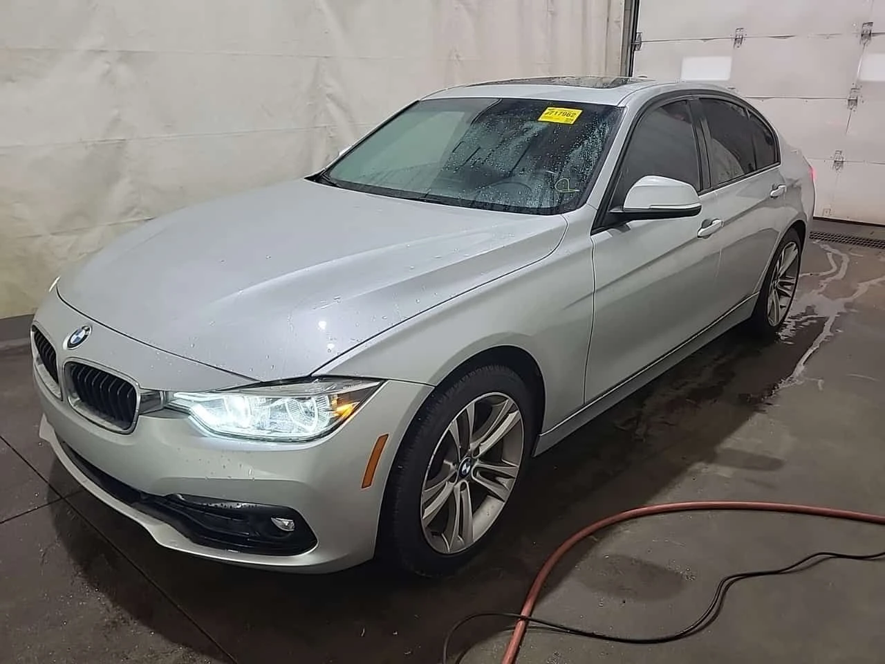 BMW 330 XDRIVE * CARFAX * �������� * 2 ����� * �������  | Mobile.bg � ����������� 1