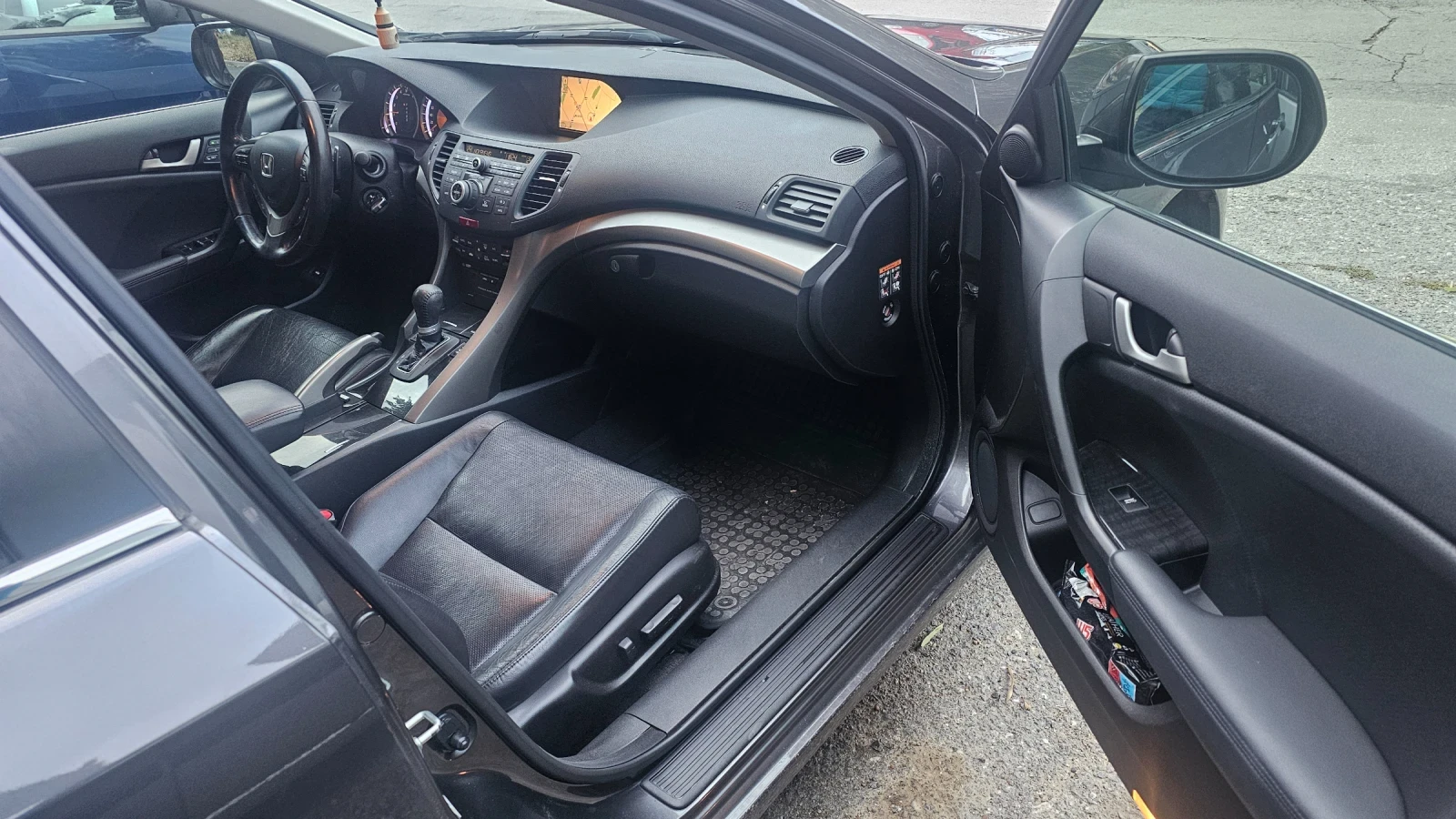 Honda Accord Executive + , снимка 9 - Автомобили и джипове - 54332527