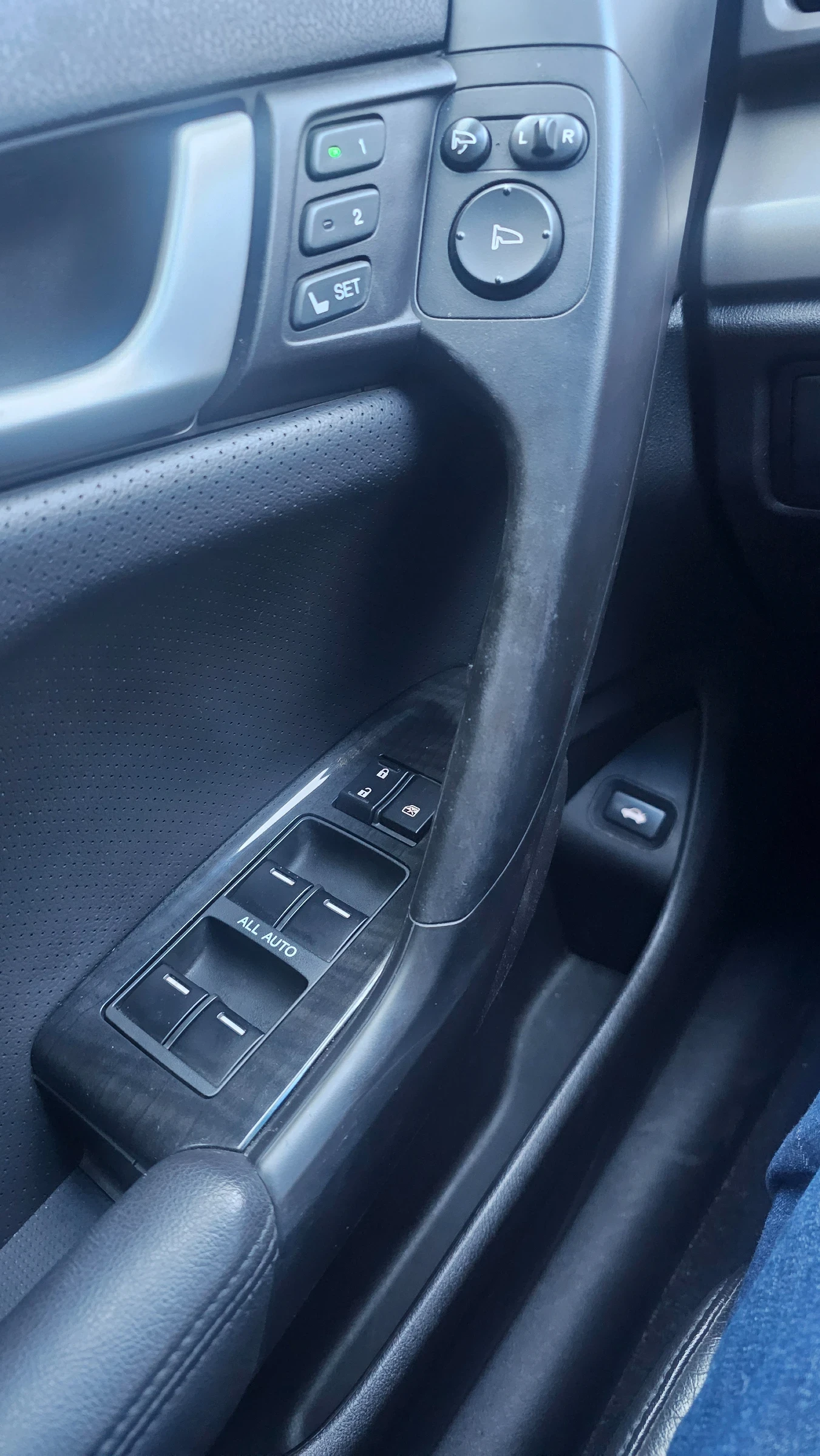 Honda Accord Executive + , снимка 12 - Автомобили и джипове - 54332527