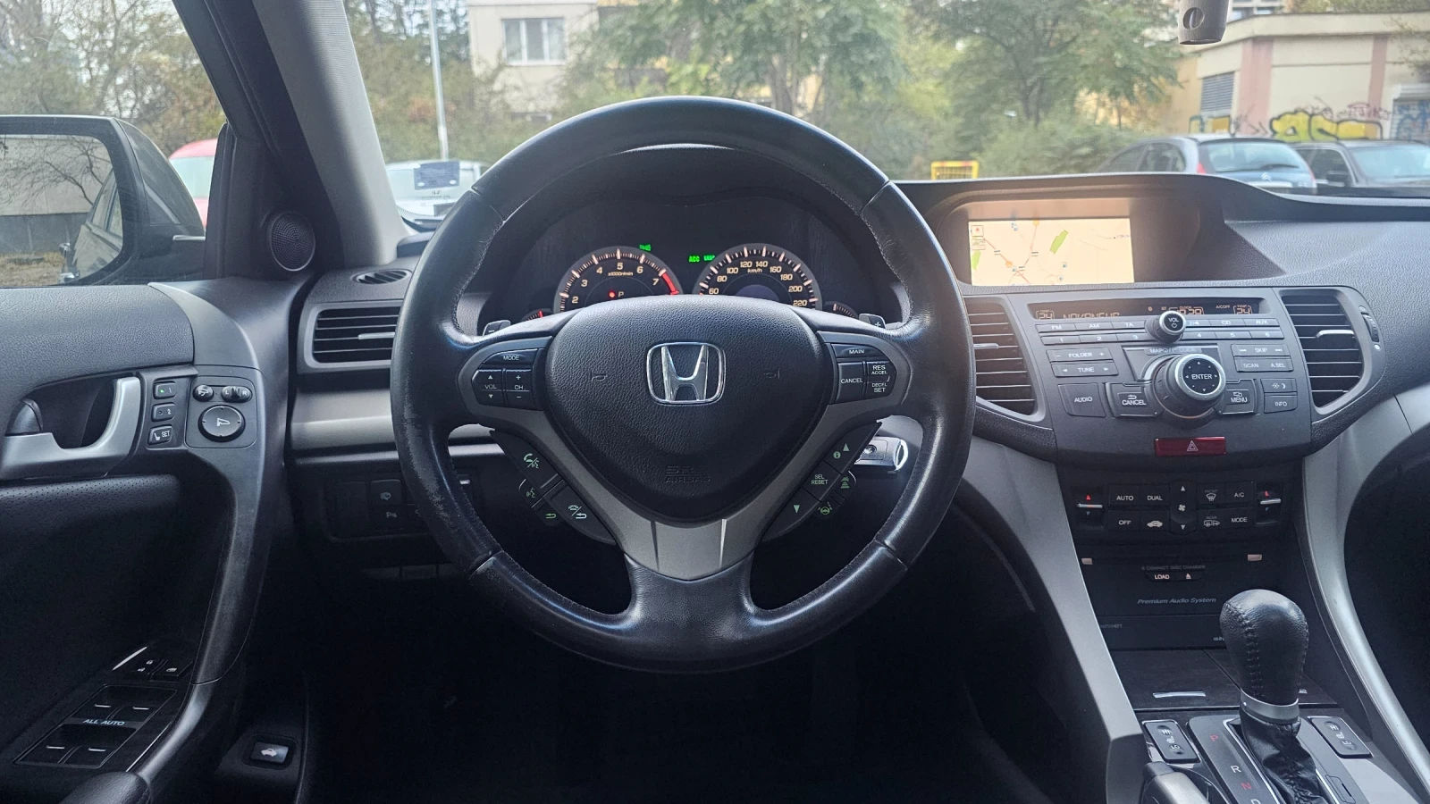 Honda Accord Executive + , снимка 5 - Автомобили и джипове - 54332527