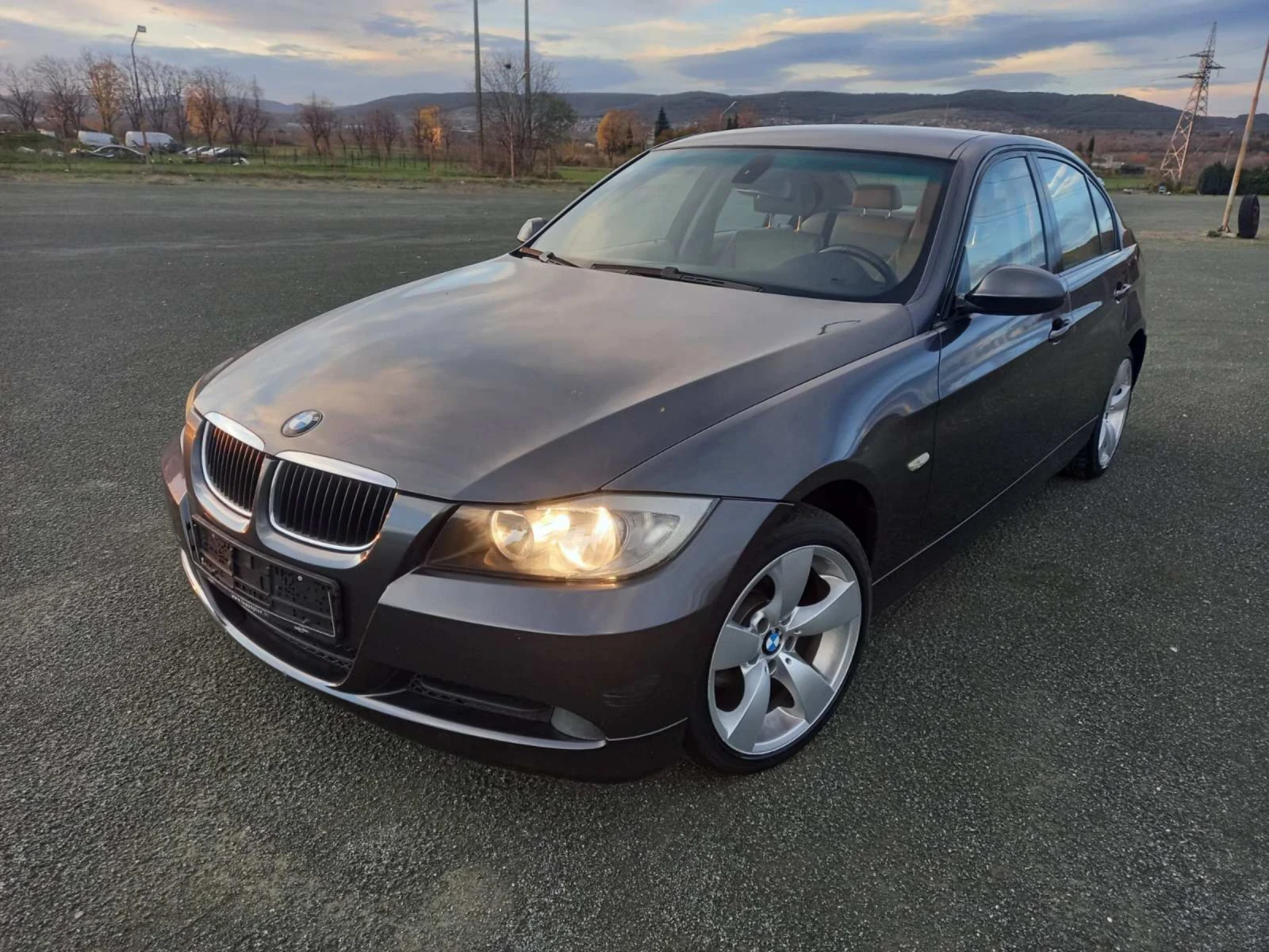 BMW 318, снимка 1 - Автомобили и джипове - 54491850