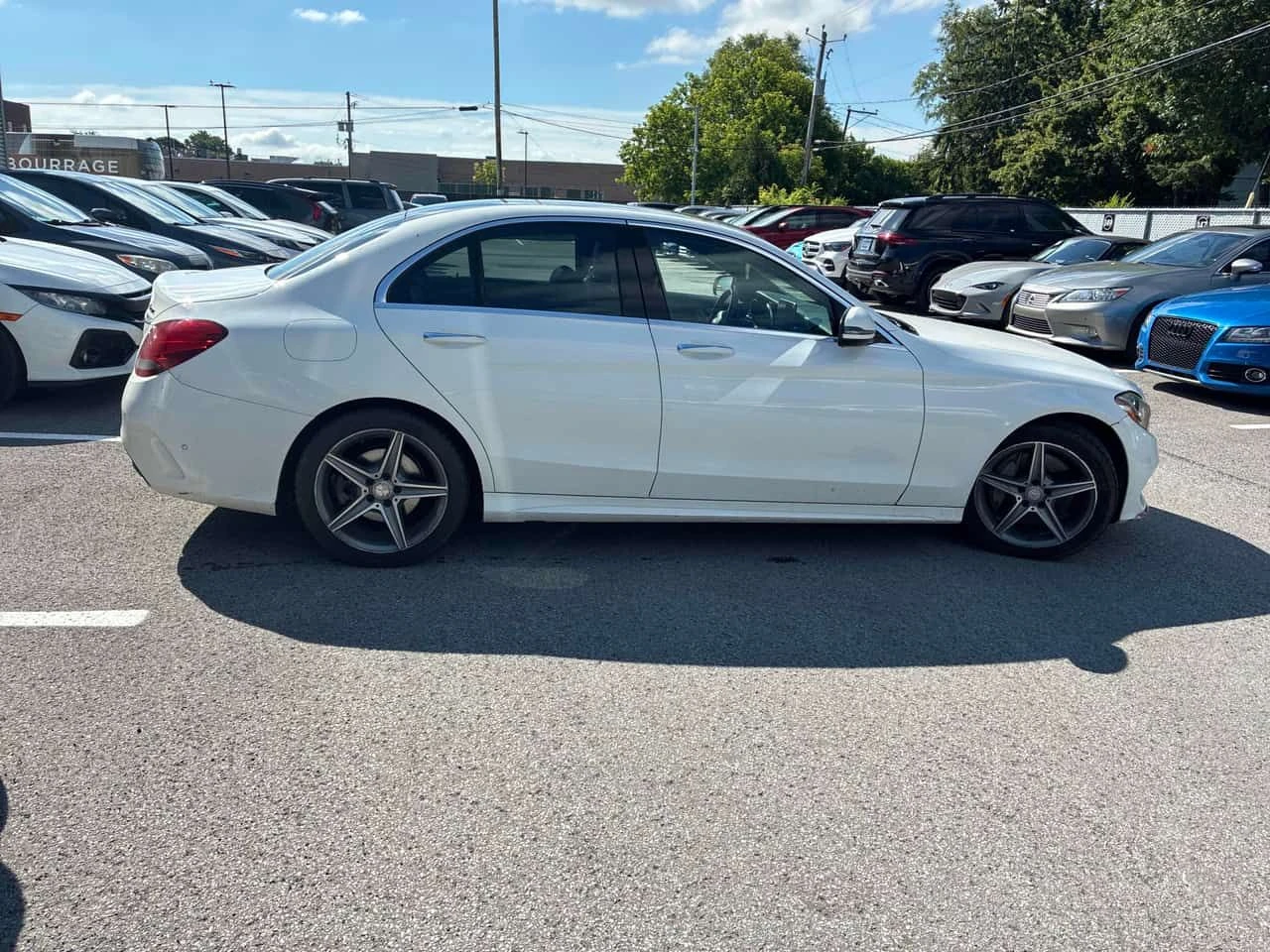 Mercedes-Benz C 300 4MATIC * ГЛАВНО ПРЕДСТАВИТЕЛСТВО НА MERCEDES* , снимка 4 - Автомобили и джипове - 55045245
