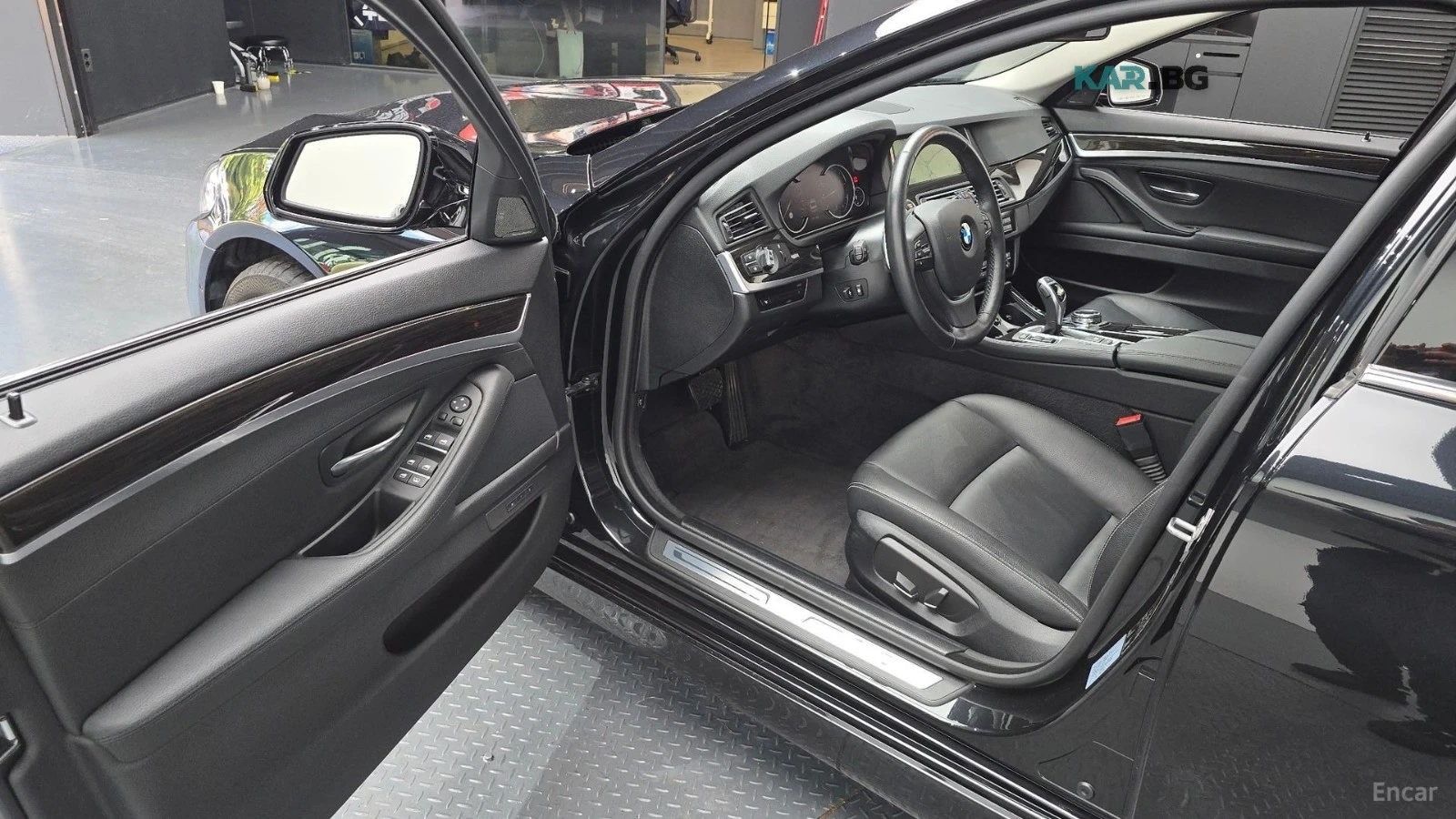BMW 528 F10* HUD* 360* КОЖА* НАВИ* ПАНО, снимка 8 - Автомобили и джипове - 55905722