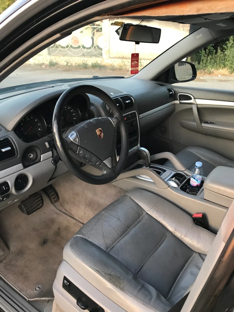 Porsche Cayenne 3.2 ГАЗ, снимка 11 - Автомобили и джипове - 47707246