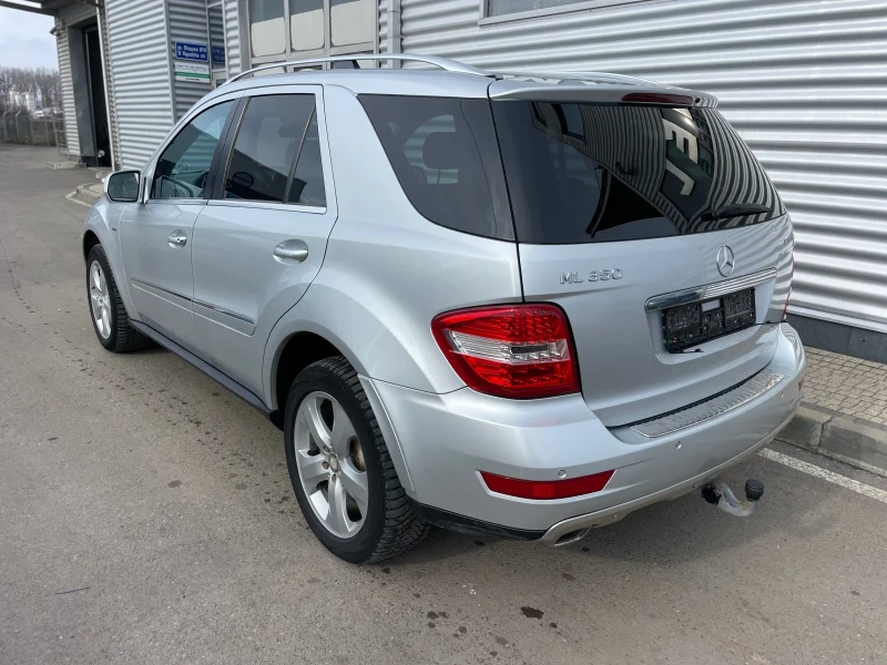 Mercedes-Benz ML 350 4Matic+ 350Blue Tec+ Печка+ Шибидах+ Камера, снимка 3 - Автомобили и джипове - 48990476