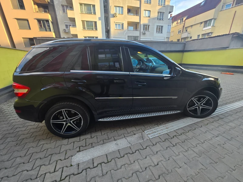 Mercedes-Benz ML 320, снимка 4 - Автомобили и джипове - 52395825